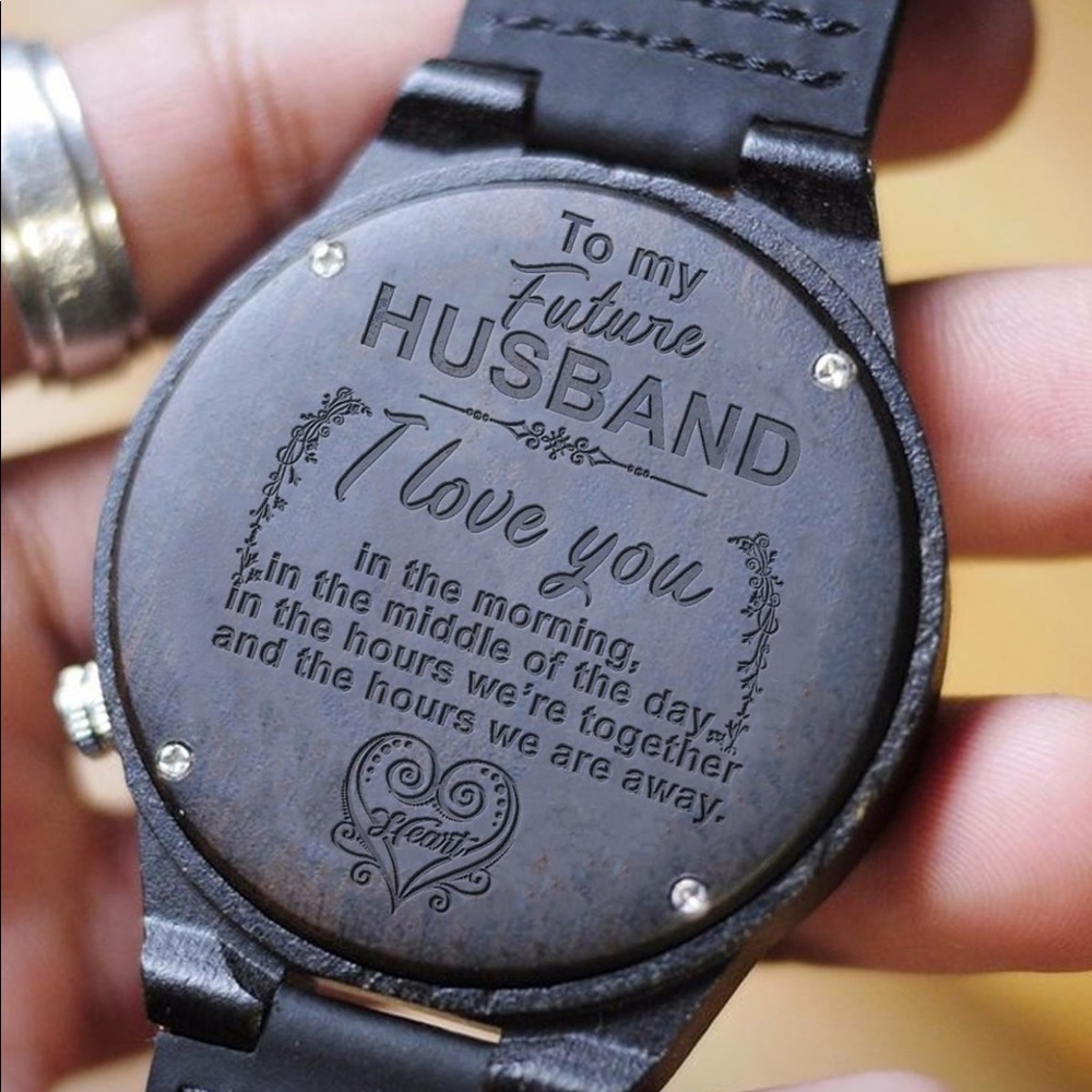 Meet your Posher, Nasilele